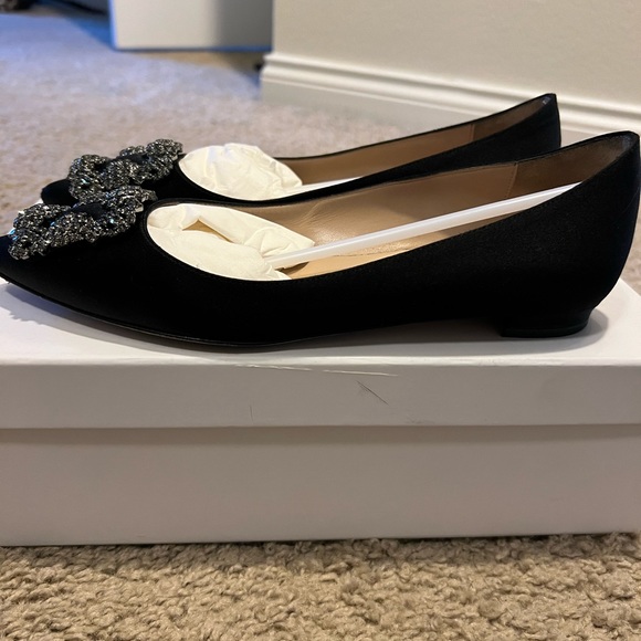 Hangisi Flats in black. - Picture 4 of 6